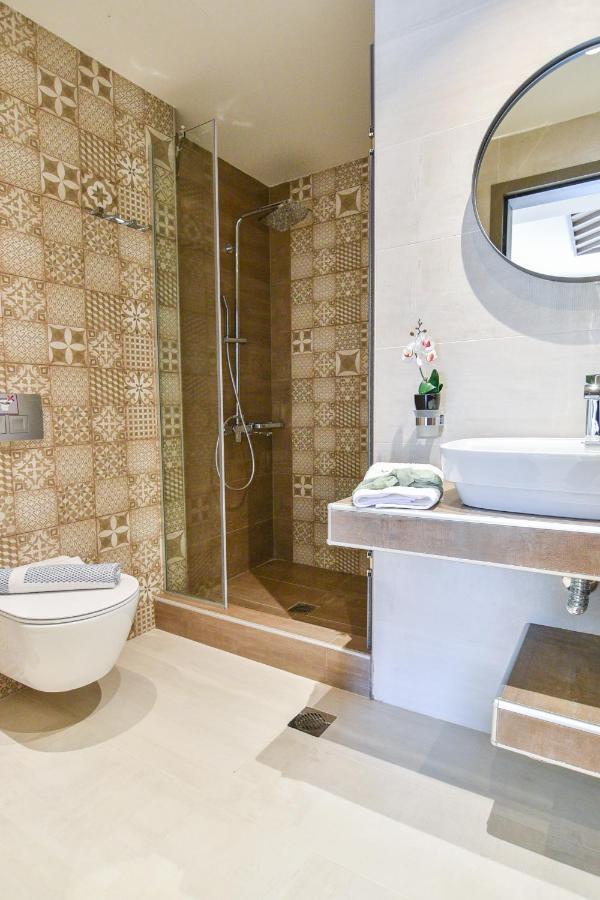 On Board Luxury Studios Сарти Экстерьер фото